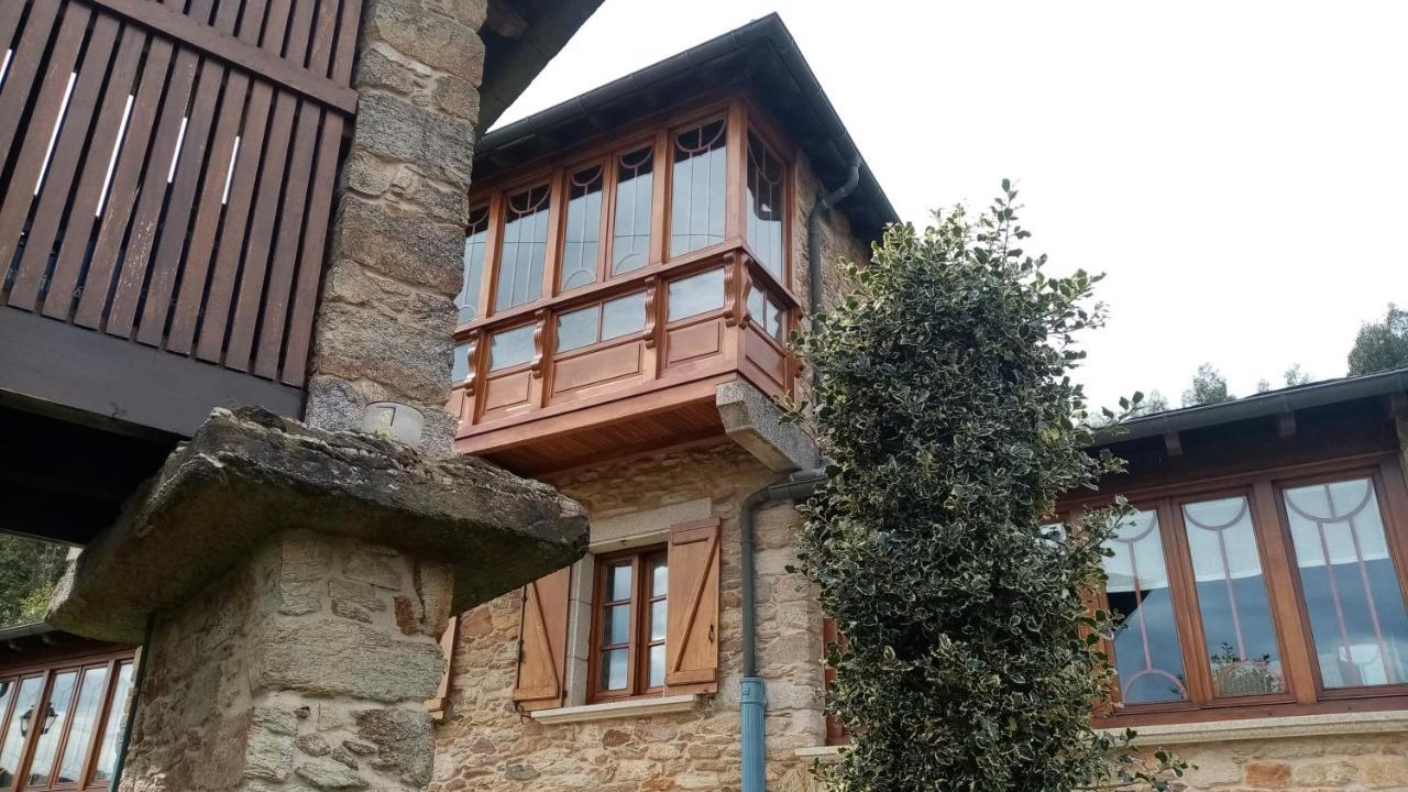 منزل الضيف مْبيفيرو  في Casa Almoina المظهر الخارجي الصورة