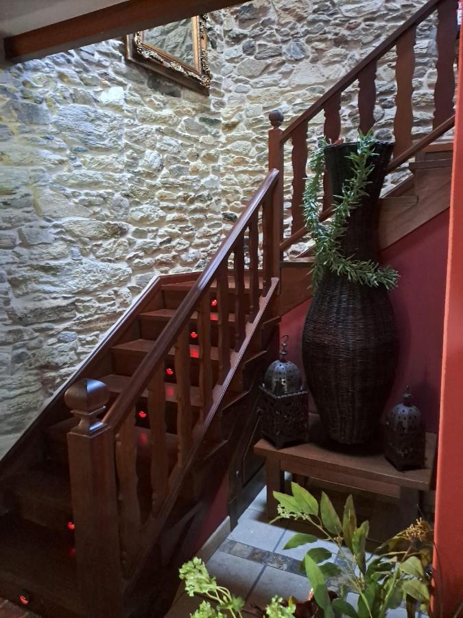 منزل الضيف مْبيفيرو  في Casa Almoina المظهر الخارجي الصورة